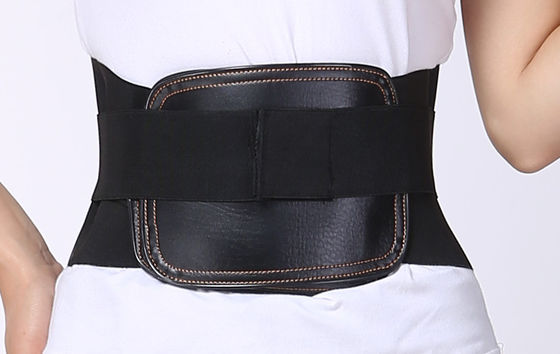 CHINA Gebogener Stahlplatten-niedriger Rückenschmerzen-Gurt schützen und behandeln Taillen-Verletzung fournisseur